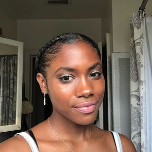 Meet your Posher, Sydney